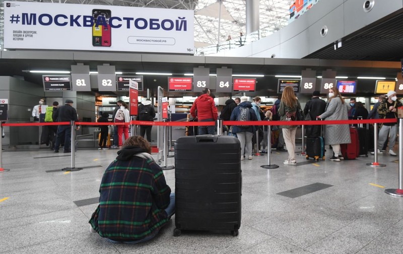 Putin vrea să interzică intrarea în Rusia a cetățenilor din „țările neprietenoase”, printre care se numără și România
