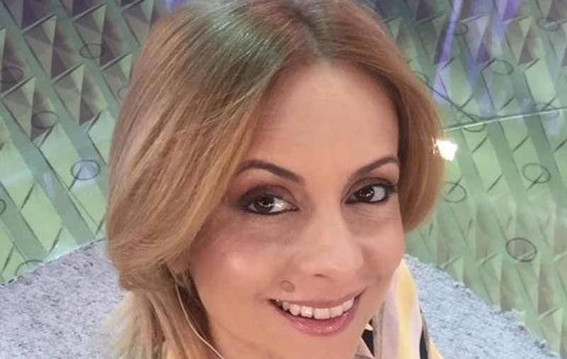 Simona Gherghe vorbește deschis despre viața de mămică. "Dincolo de zâmbet sunt multe. Oboseală cruntă, două-trei ore de somn pe noapte, cu furtună hormonală post-partum"