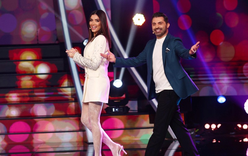 Ce se întâmplă sâmbătă la „Te cunosc de undeva”. Alina Pușcaș face anunțul la începutul ediției: „Avem liber”