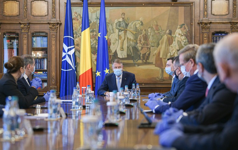 O nouă ședinţă la Palatul Cotroceni privind măsurile de gestionare a epidemiei COVID-19