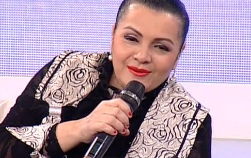 CATANGA a DAT-O la ÎNTORS! A dezvăluit MOTIVUL pentru care NU MAI RENUNȚĂ la SILICOANE!