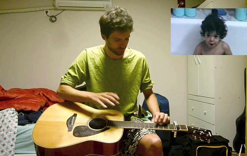 A compus o melodie bazată pe o filmare de la vârsta de 1 an, când fredona în baie. Rezultatul este uimitor