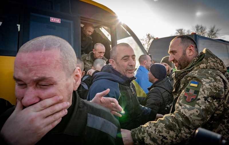Putin spune că Ucraina are doar „câteva zeci, poate sute” de soldați ruși prizonieri: „Noi avem mii de ucraineni!”