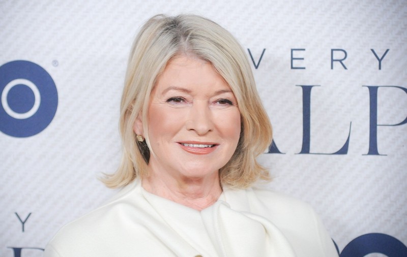 Martha Stewart a pozat în costum de baie la 81 de ani
