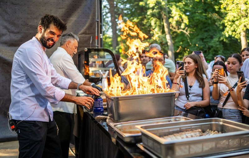 Ce vor găti jurații „Chefi la cuțite” la Summer Well 2026. Fanii au șansa să deguste preparatele chefilor