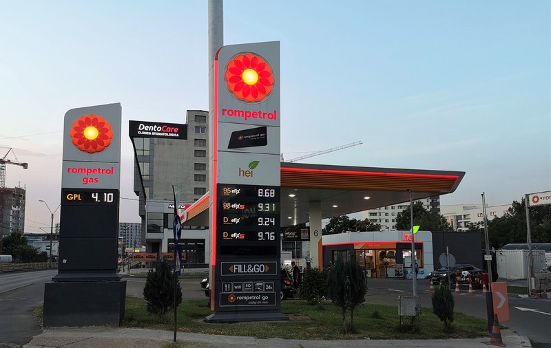 Rompetrol, amendă de 110.000 de euro pentru divulgarea de date private. Informațiile clienților, folosite pentru obținerea unor credite în numele acestora. Reacția companiei