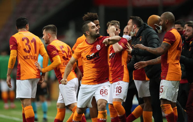 Deplasarea clubului Galatasaray la Atena, motiv de dispută diplomatică între Turcia și Grecia