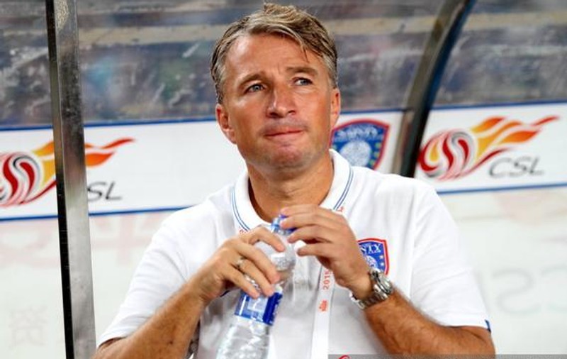 Dan Petrescu e dorit în Anglia, la o echipă cu o tradiție imensă