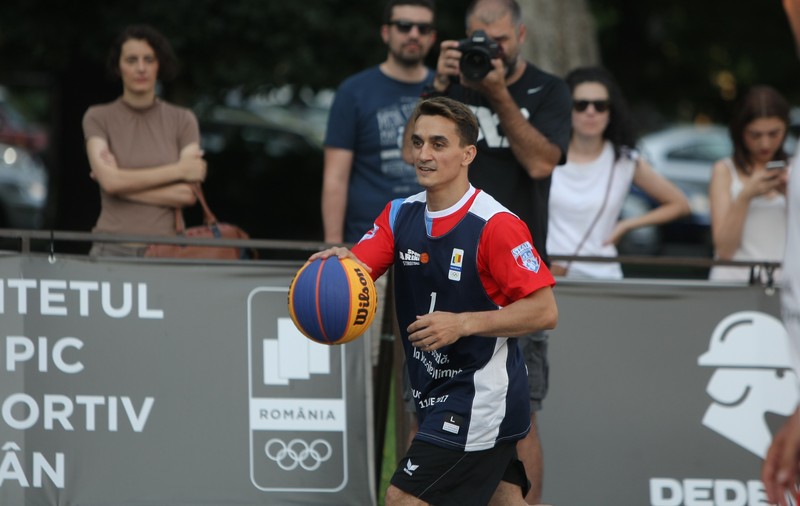 Baschet 3x3, pe esplanada din fața COSR. Demonstrație cu noul sport olimpic. Alina Dumitru, Viorica Susanu sau Marian Drăgulescu au făcut show! | FOTO&VIDEO