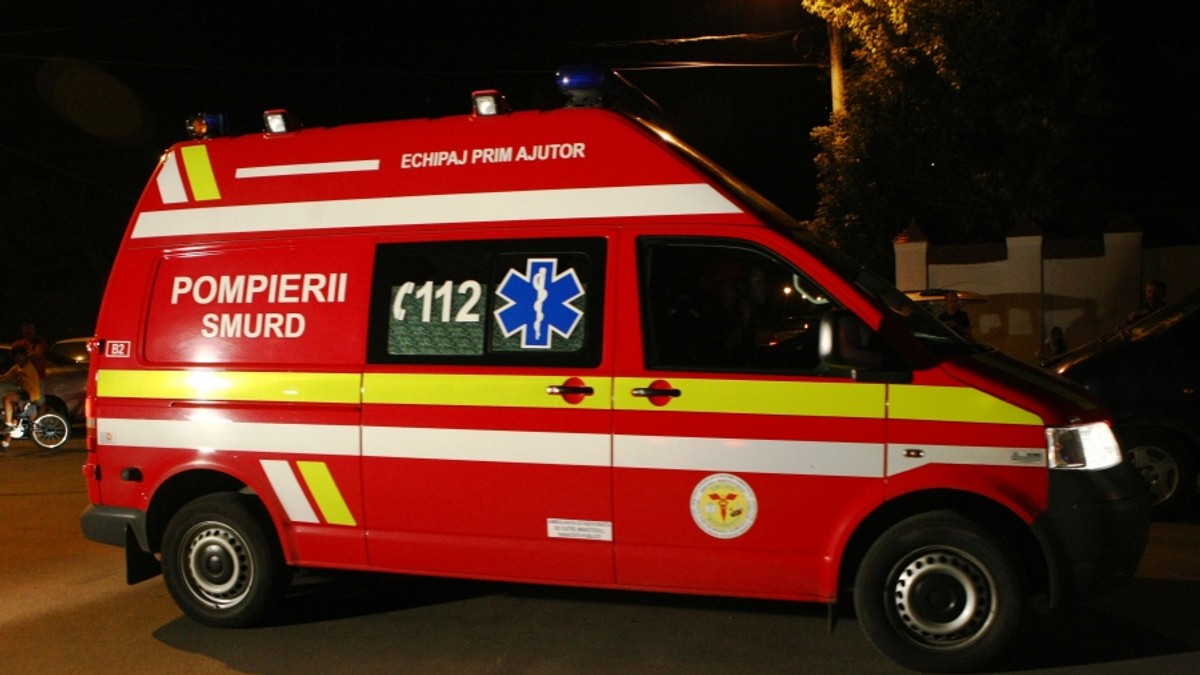 Accident auto cu 5 răniți, la ieșirea din Timișoara spre Peciu Nou