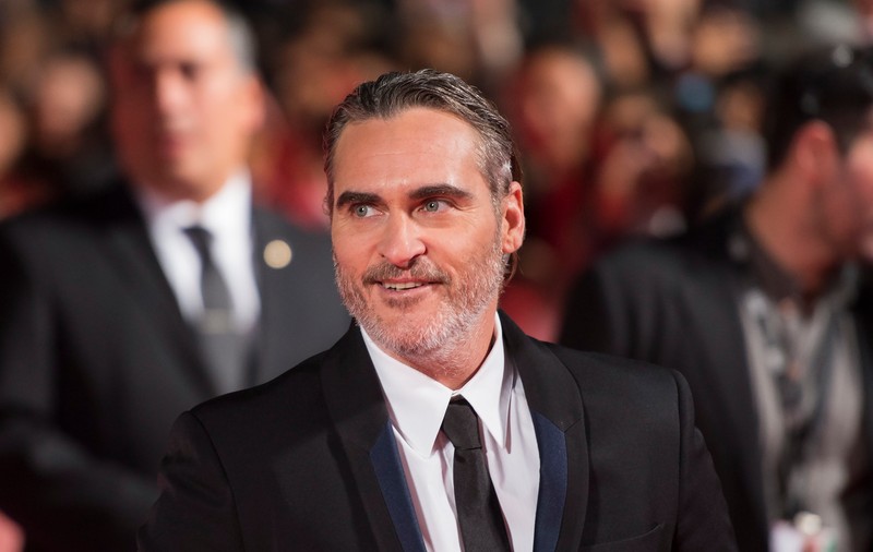 Dieta ținută de Joaquin Phoenix pentru rolul din "Joker". Actorul a slăbit 23 de kilograme