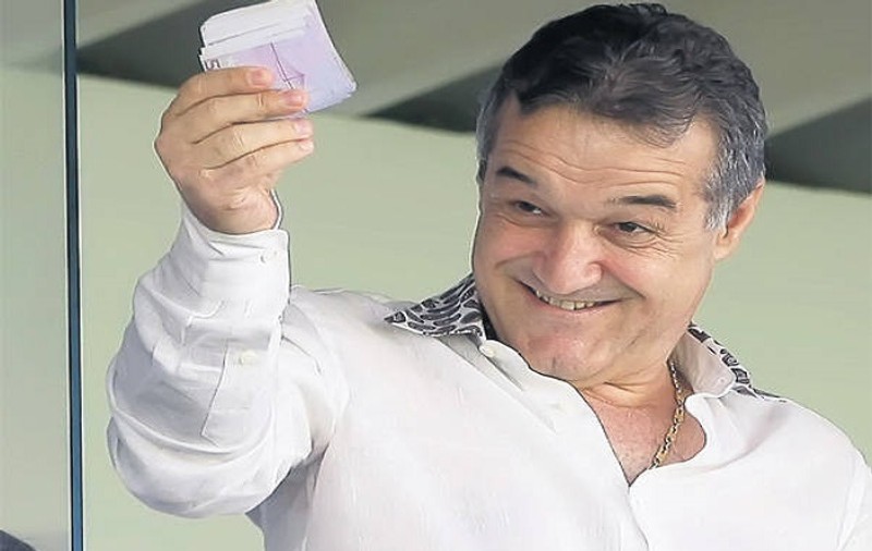 LOVITURĂ FINANCIARĂ. Steaua se UMPLE de bani. Becali RADIAZĂ