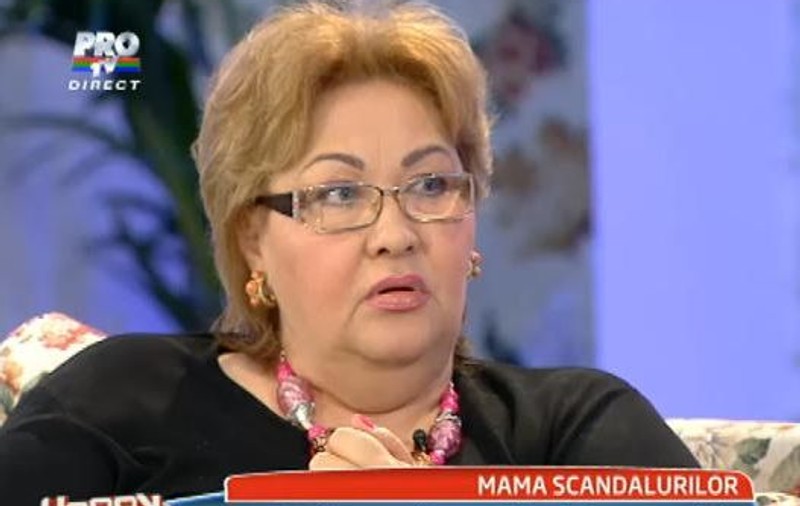 Mărioara Zăvoranu: "Oana are probleme financiare, dar nu recunoaşte. Eu i-am dat bani"