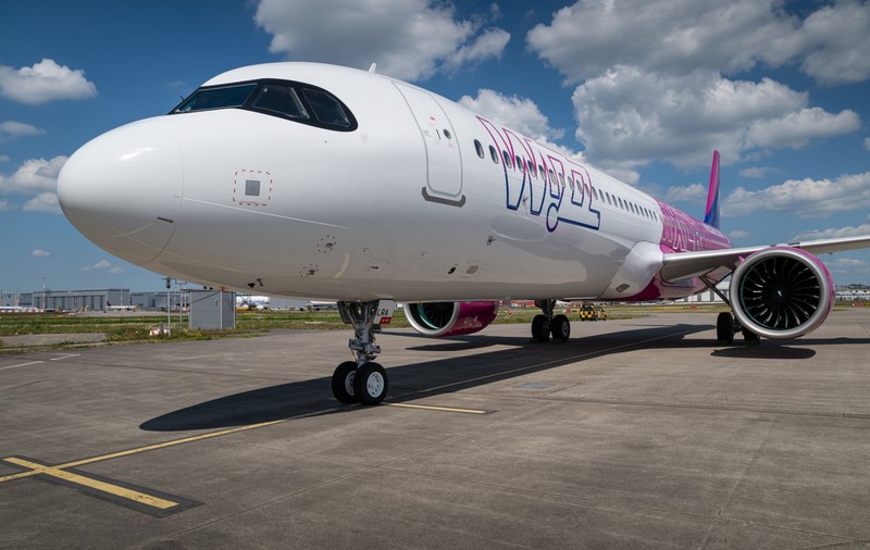 WizzAir lansează o platformă de vacanțe bazată pe AI, prin care turiștii își pot cumpăra zboruri și cazare, într-un sigur loc