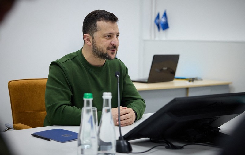 Zelenski și-a publicat declarația de avere pentru 2023. Venituri de aproape patru ori mai mari față de 2022