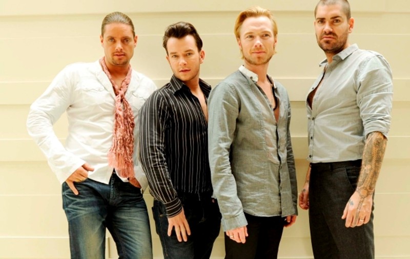 Boyzone va scoate un album în memoria lui Stephen 