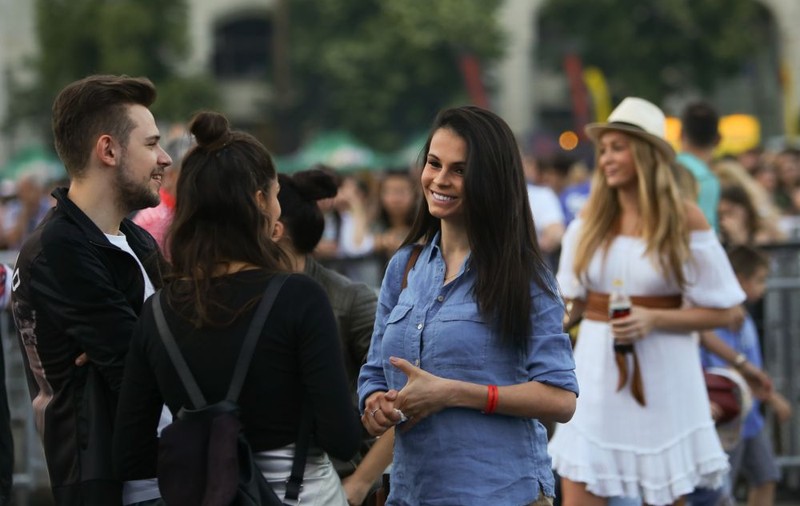 FOTO EXCLUSIV/ Cum slăbește Anca Serea după nașterea celui de-al cincilea copil