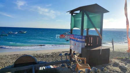 Locul de pe plajă în care valurile l-au scos pe Liviu, în Kefalonia. Foto: Inkefalonia.gr