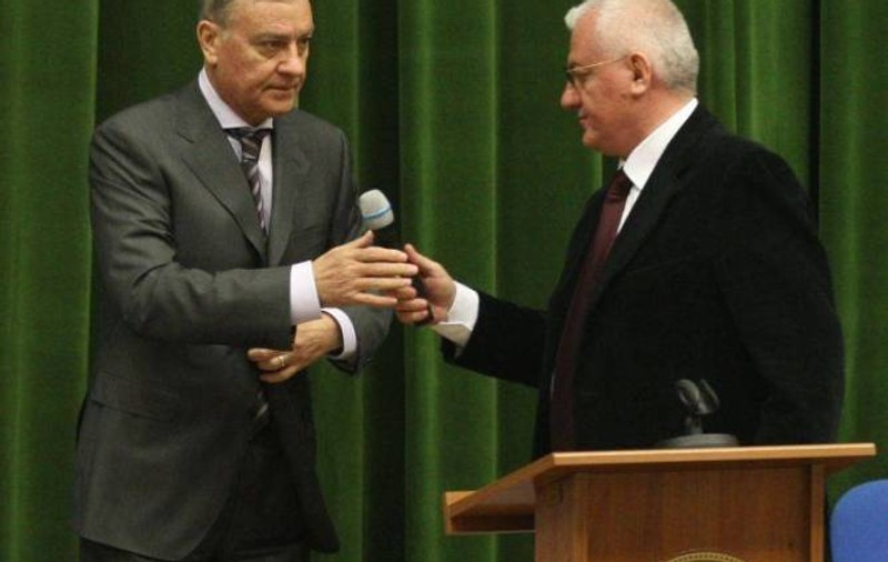 Mircea Sandu şi Dumitru Dragomir riscă 15 de închisoare!
