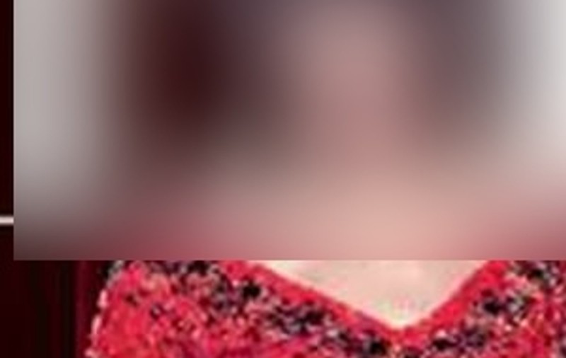 Mihaela Rădulescu şi-a SCHIMBAT LOOK-UL şi s-a pozat aşa! Uite cum îi stă TUNSĂ BOB şi cu BRETON!