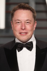 Hyperloop între New York și Washington DC. Elon Musk în costum și papion, la decernarea premiilor Oscar în 2015