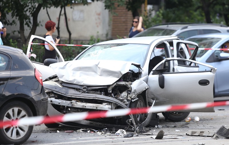 România rămâne lider în UE la mortalitatea rutieră. Accidentele grave scad, dar cele ușoare cresc alarmant