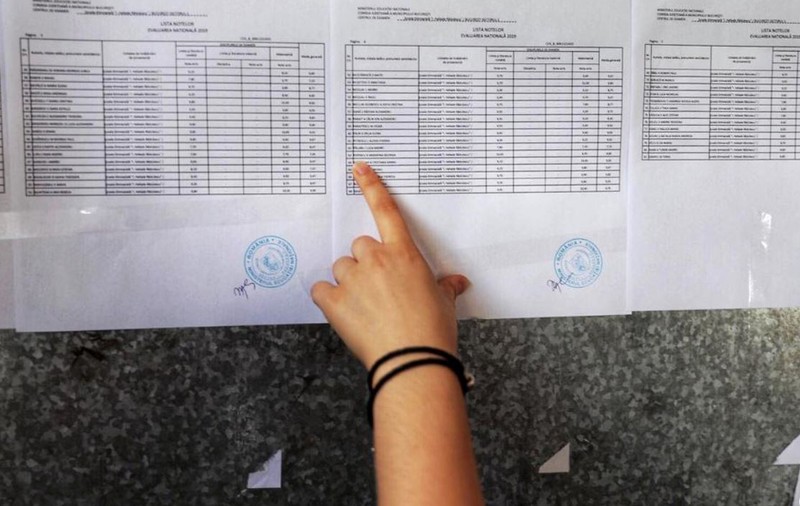 De la nota 3 la nota 8,5, după contestație. Explicația Inspectoratului pentru diferența uriașă în cazul unei lucrări de la Evaluarea Națională
