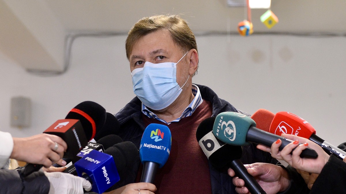 Alexandru Rafila: ”Mă voi vaccina în aprilie cel mai probabil. Las ciclul natural al bolii să își urmeze drumul”