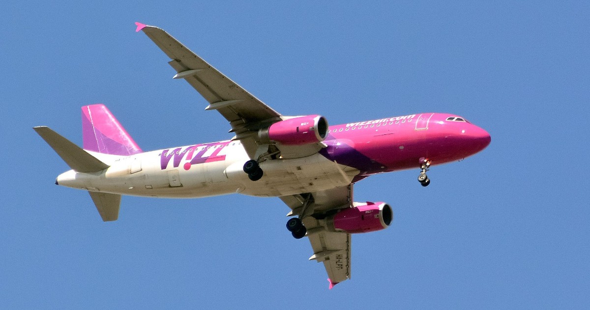 Un avion Wizz Air aflat în timpul zborului