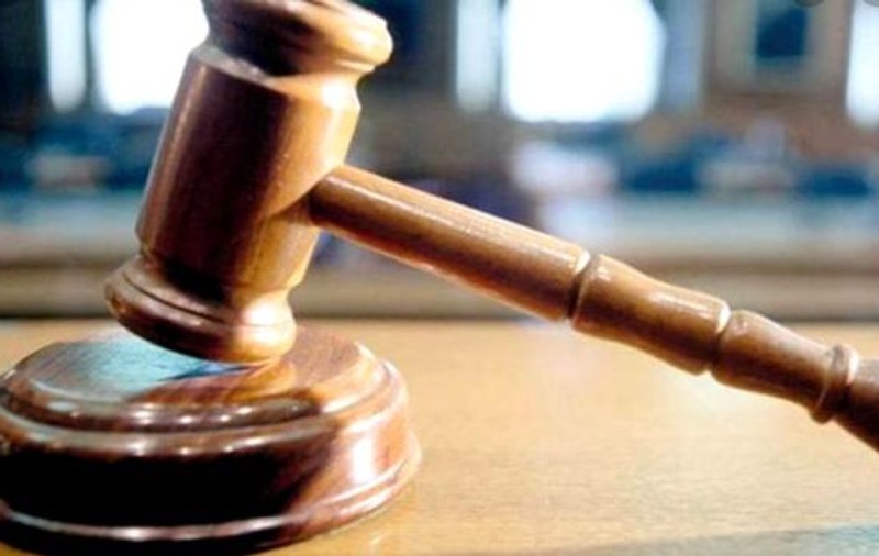 Fost procuror al Parchetului General, condamnat la 4 ani de închisoare pentru luare de mită. A cerut 260.000 de euro de la un om de afaceri într-un dosar de evaziune fiscală
