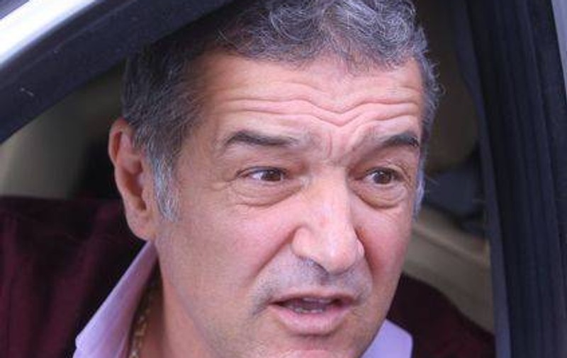 Cum explică  Gigi Becali GREȘEALA din CV-ul său