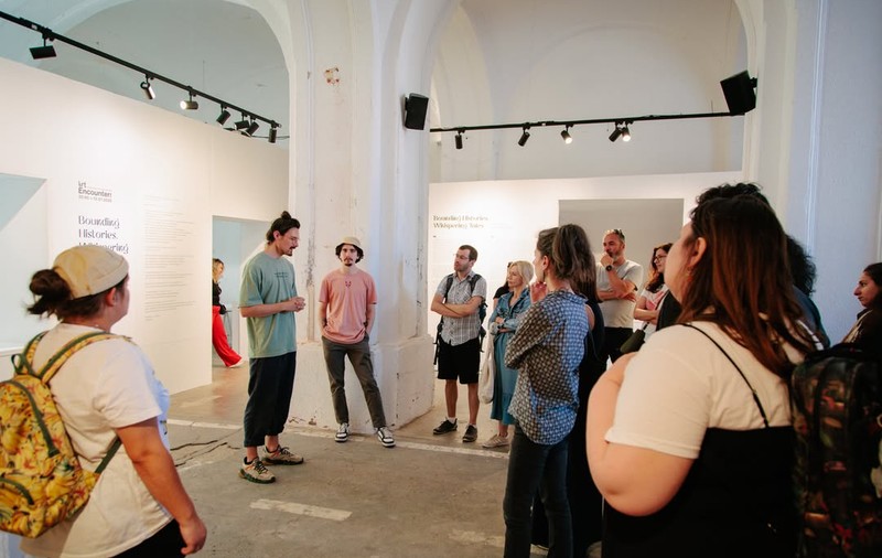 Cum a devenit Timișoara pol al artei contemporane în Europa de Est: „În momente de instabilitate, spațiile artistice devin adesea adăposturi pentru gândirea liberă”