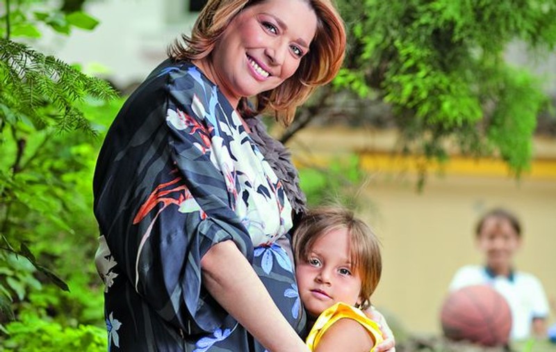 Corina, fiica milionarului Dan Voiculescu, este gravidă în 7 luni