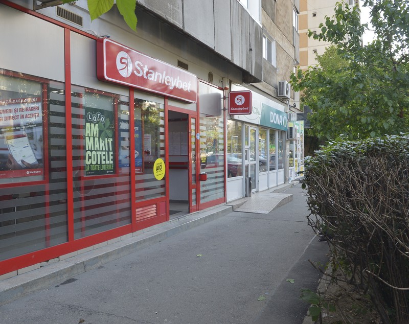 Ce spun sociologii despre faptul că în România sunt 13.500 de case de pariuri, 9.700 de farmacii și doar 90 de cinematografe