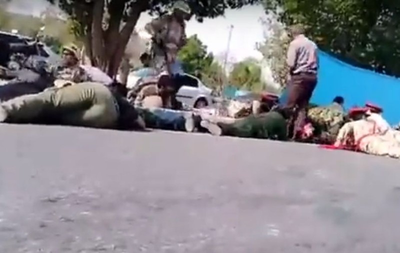 IMAGINI ŞOCANTE/ Momentul atacului sângeros din Iran a fost filmat. 29 de oameni au fost ucişi