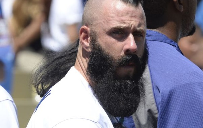 E nebun? Un american A REFUZAT UN MILION de DOLARI ca să îşi radă barba