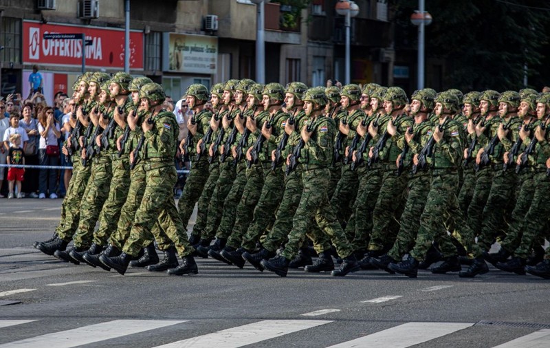 Țara din UE în care sute de tineri au fost recrutați după reintroducerea serviciului militar obligatoriu: „Smulși din mediul civil”
