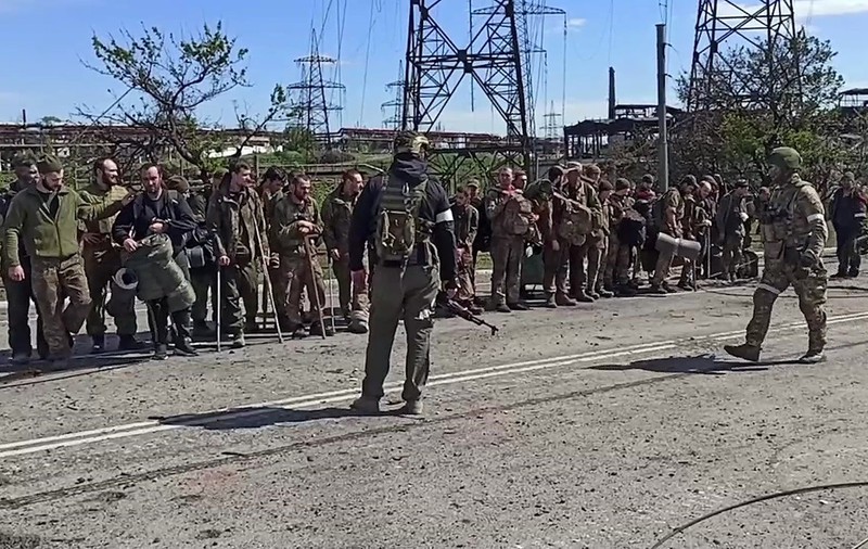 Comandanții luptătorilor de la Azovstal încă nu s-au predat, susține liderul separatist din Donețk