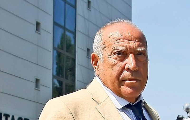 Recuperarea prejudiciului din dosarul lui Dan Voiculescu a fost suspendată de Tribunalul București