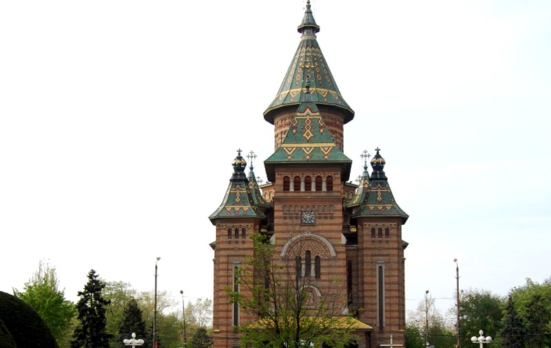 Slujbe de pomenire la Catedrala Mitropolitană din Timișoara, ctitorită de Regele Mihai I/FOTO