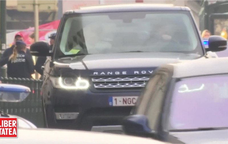 TERORIŞTII ISLAMIŞTI SUNT ADUŞI LA TRIBUNALUL DIN BRUXELLES / VIDEO