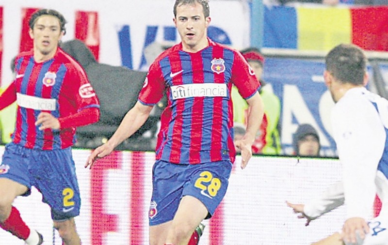 Steaua, victorie cu Olympiakos