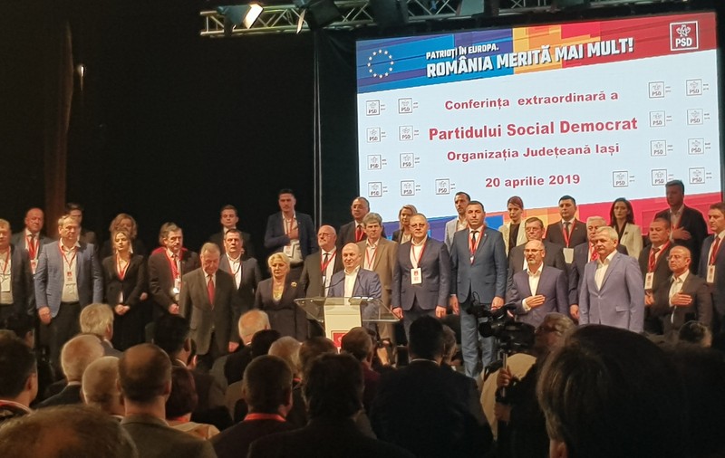 Liviu Dragnea, înfierat la Iași, a ținut discursuri în spatele ușilor închise. „Bine ai venit în Moldova, nimicule!”