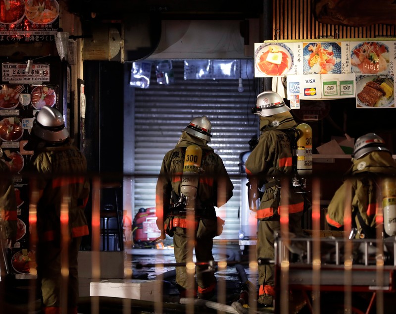 Incendiu puternic în Tokyo, lângă cea mai mare piață de pește din lume | FOTO