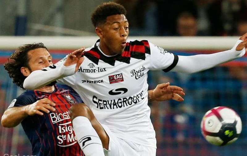 Fotbalistul Nathael Julan, de la Guingamp, a murit într-un accident rutier