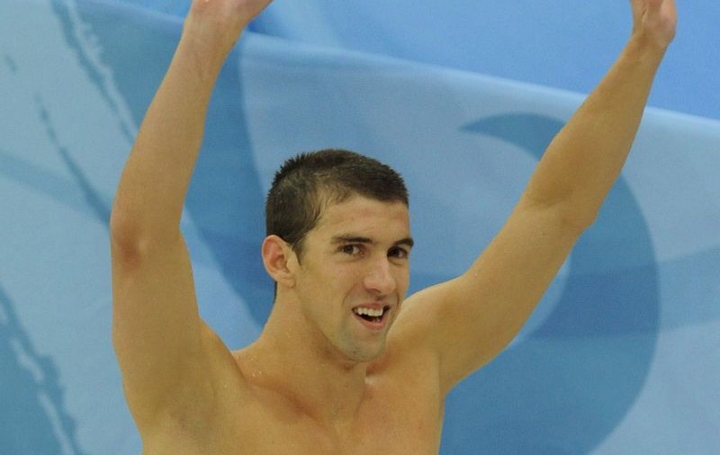 Michael Phelps nu va fi pedepsit pentru că a fumat marijuana