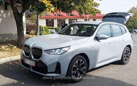 bmw x3 - gri, 2026 confiscat la vama sculeni