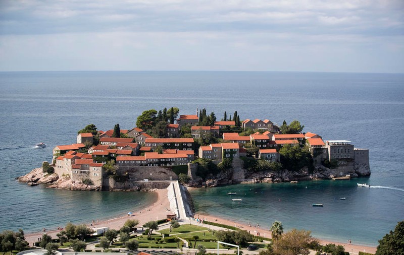 Premierul din Muntenegru face reclamă țării ca destinație de vacanță: ”Vom fi pregătiți să primim turiști”