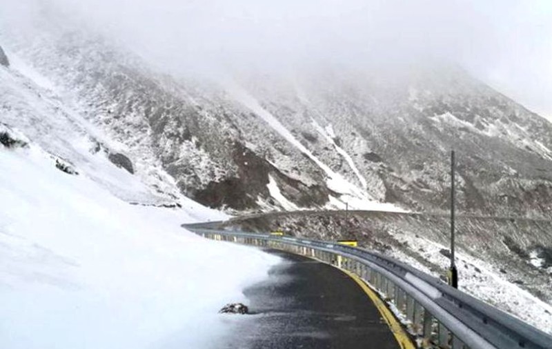Transalpina s-a închis complet. Până când este în vigoare interdicția