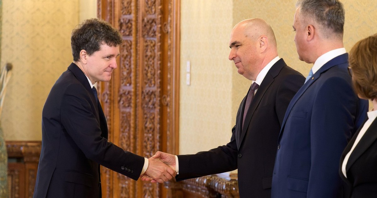O parte din PNL spune că Nicușor Dan rupe partidul lui Ilie Bolojan prin desemnarea lui Adrian Veștea premier: „Luptă de palat. Și-a asumat fără echivoc confruntarea cu noi”